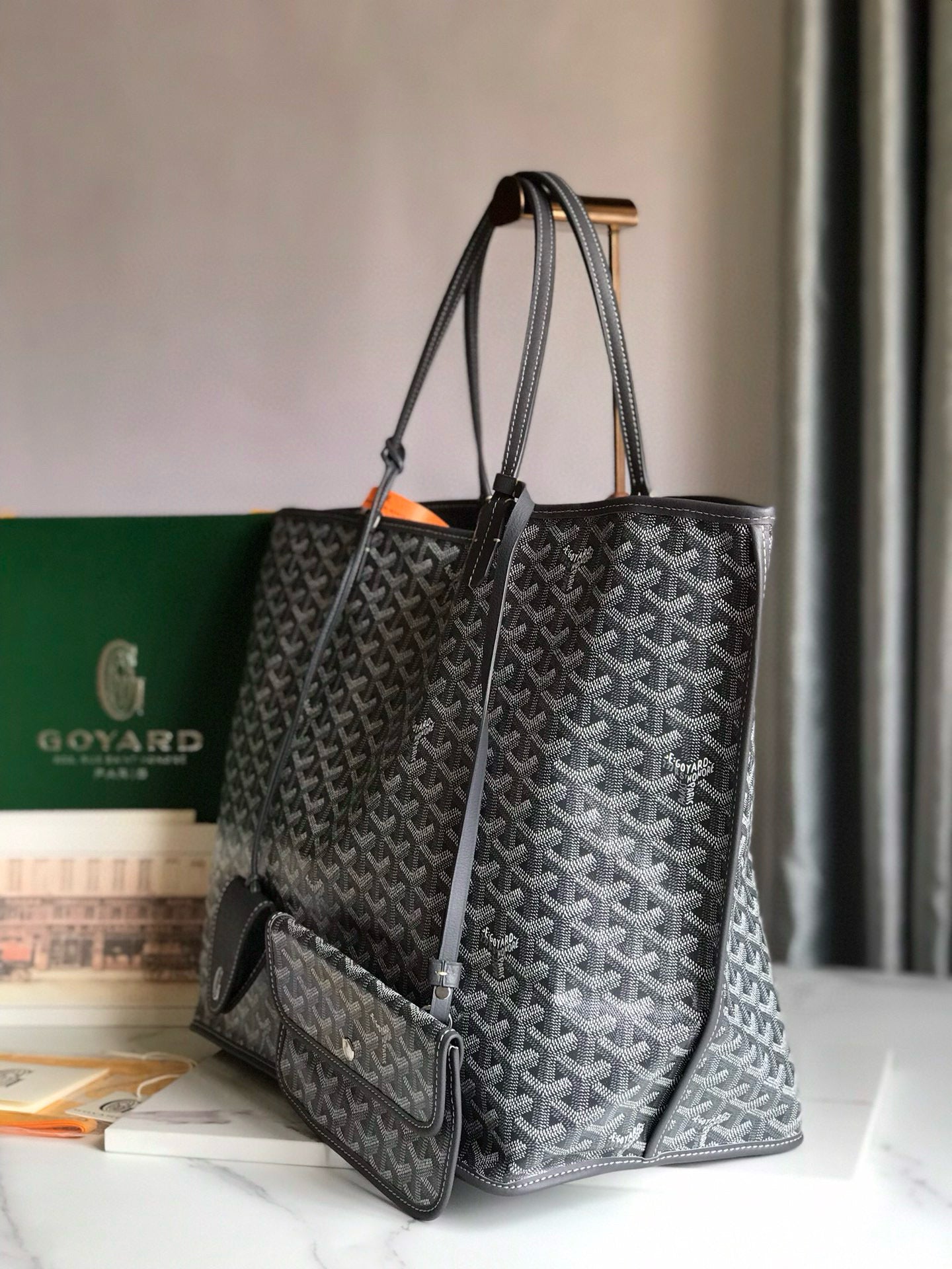 GOY REVERSIBLE ANJOU 39*32*19