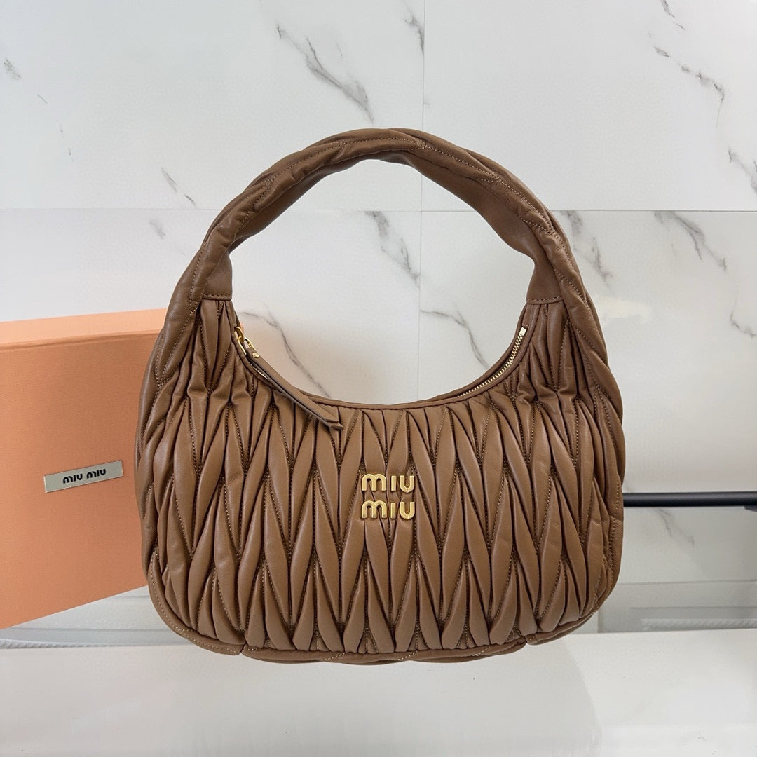 WANDER MATELASSE 29 BAG IN BROWN LAMBSKIN