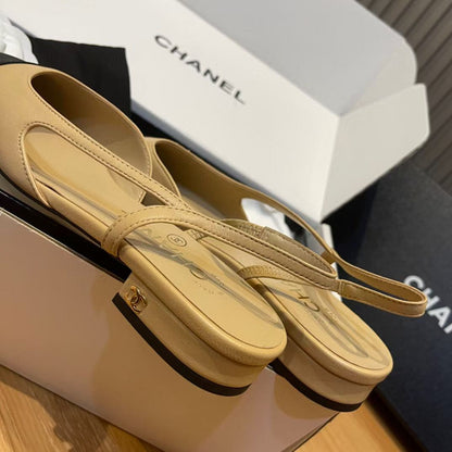 SLINGBACKS IN BEIGE LAMBSKIN AND BLACK SATIN