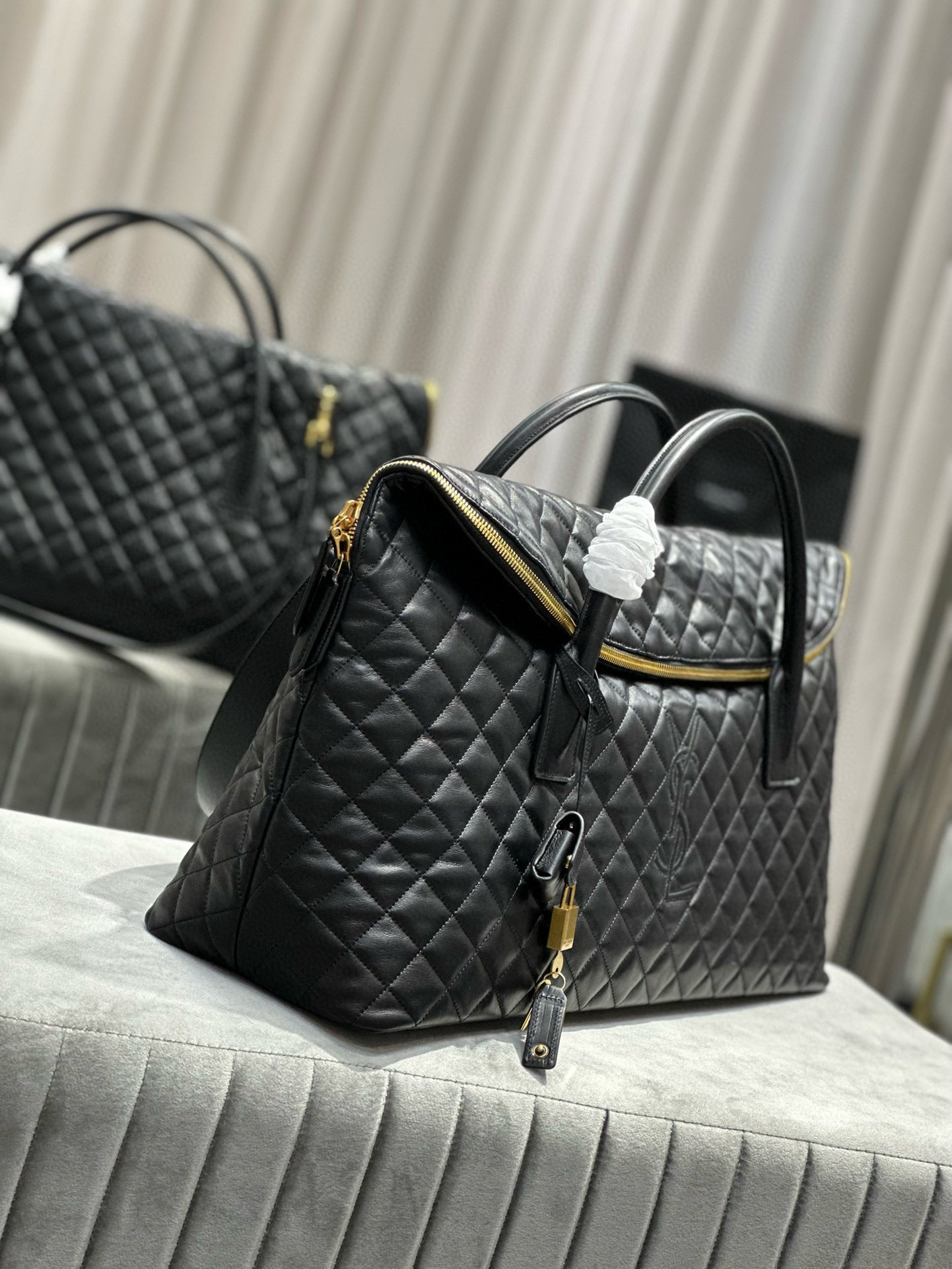 ES GIANT 56 BLACK COWHIDE LEATHER TRAVEL BAG