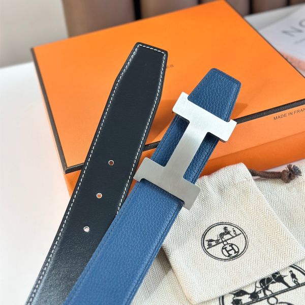HERM Constance Reversible Belt 38MM in Blue Clemence Leather