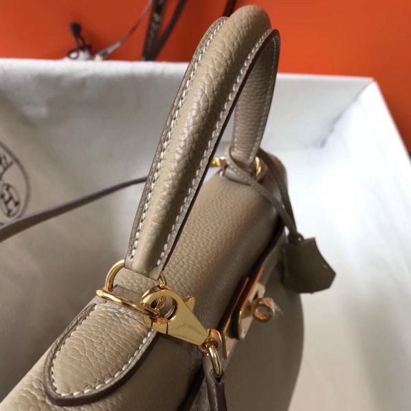 HERM Kelly 28cm Bag In Gris Tourterelle Clemence Leather GHW