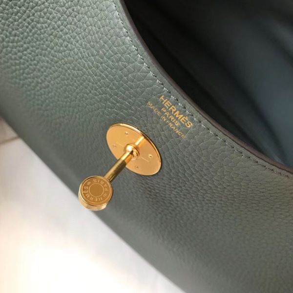 HERM Lindy 26cm Bag In Vert Amande Clemence Leather GHW