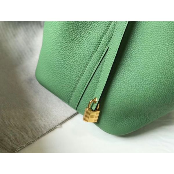 HERM Picotin Lock 18 Bag In Vert Criquet Clemence Leather