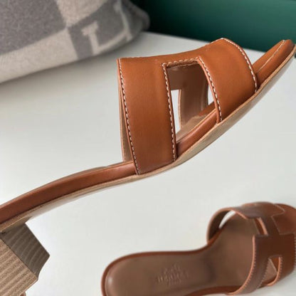 HERM Oasis Sandals In Gold Swift Leather