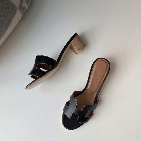 HERM Oasis Sandals In Black Swift Leather