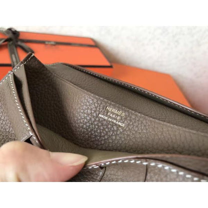 HERM Taupe Clemence Bearn Gusset Wallet