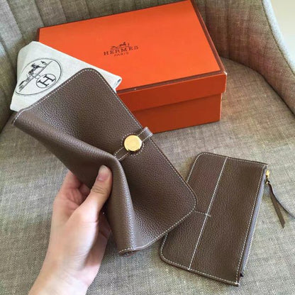 HERM Dogon Duo Wallet In Taupe Clemence Leather