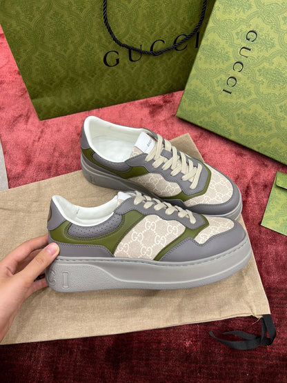 Sneakers & Shoes
