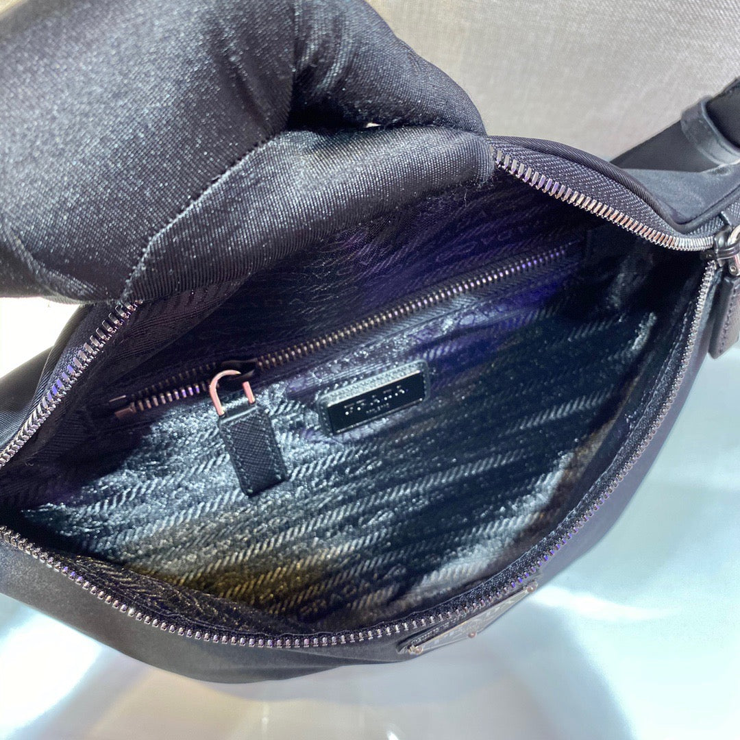 PRA Cross Body Bag