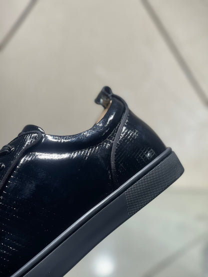 Sneakers & Shoes
