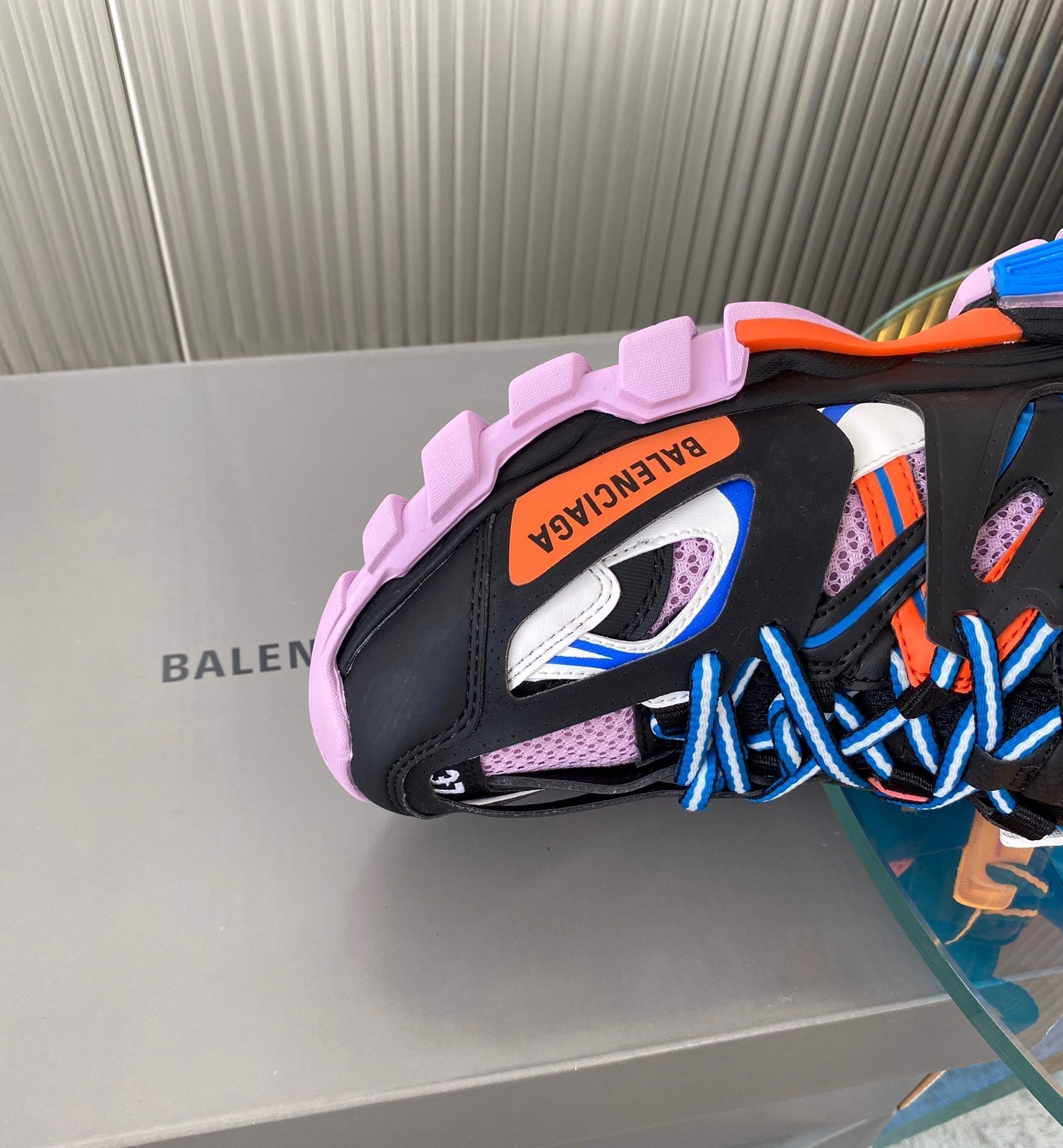 BLCG Sneakers