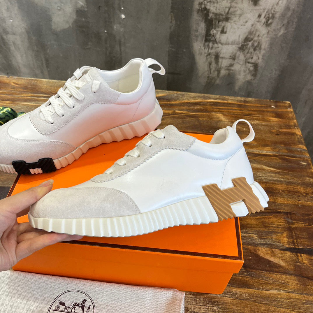 HERM Sneakers