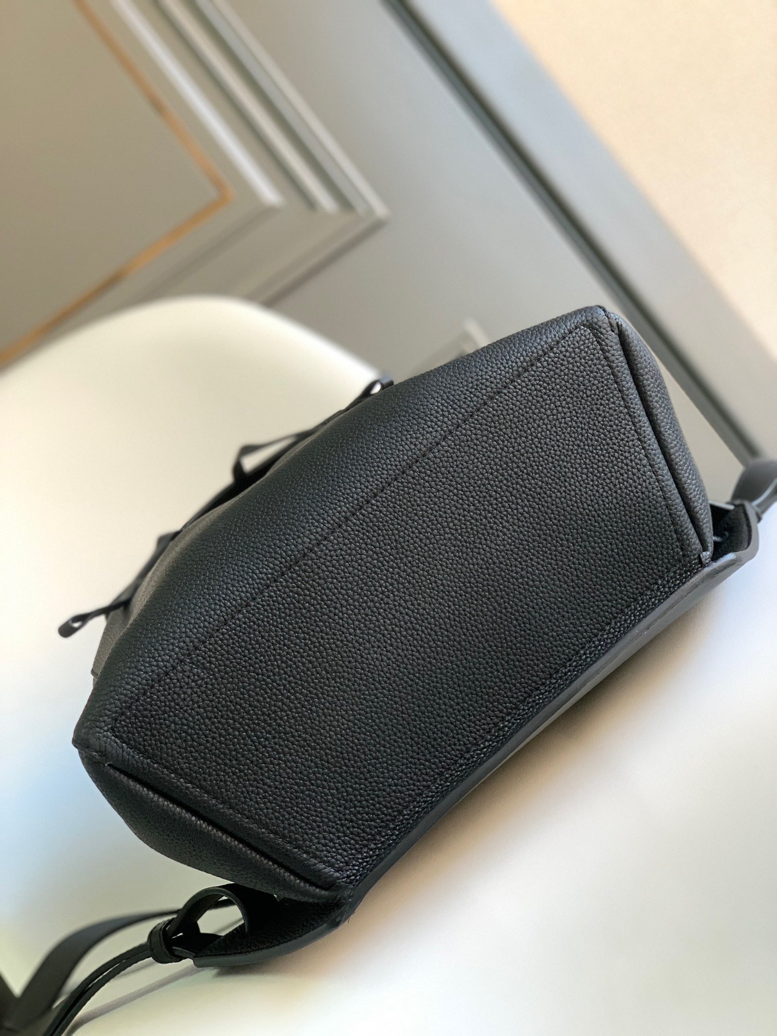 LO Backpack
