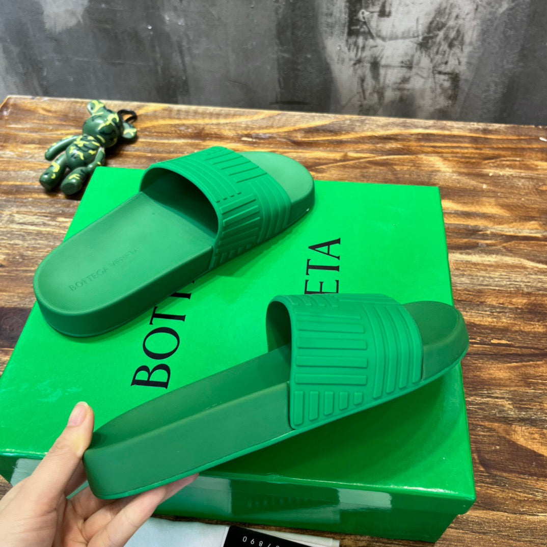 BV Sandals