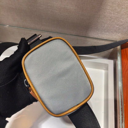 PRA Messenger Bag