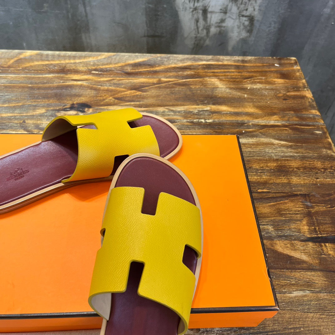 HERM Sandal