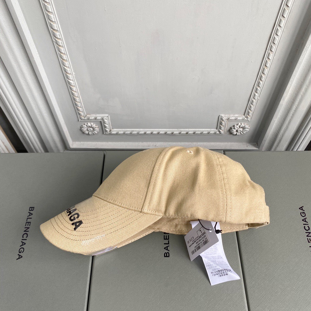 Caps