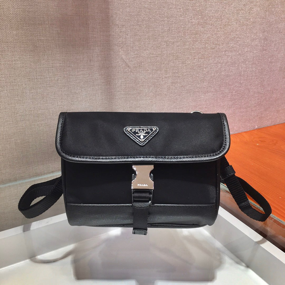 PRA Cross Body Bag
