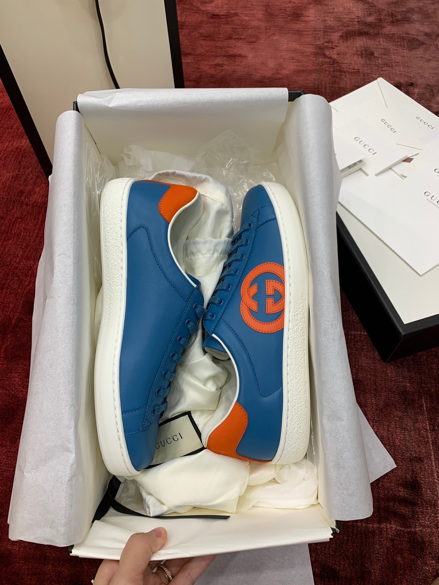 Sneakers & Shoes