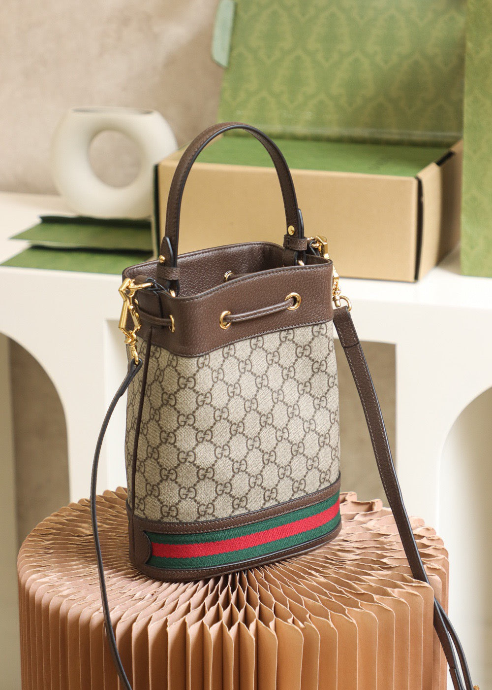 GUC Ophida Bucket