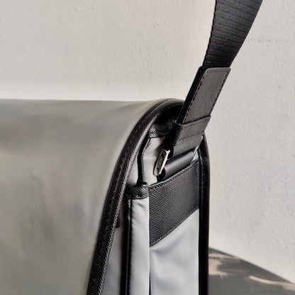 PRA Messenger Bag