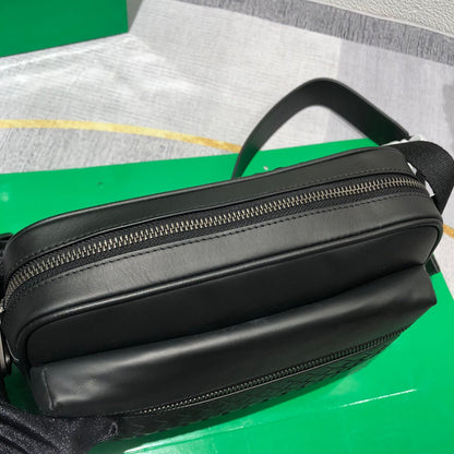 BV Messenger Bag