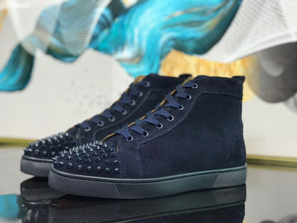 Sneakers & Shoes