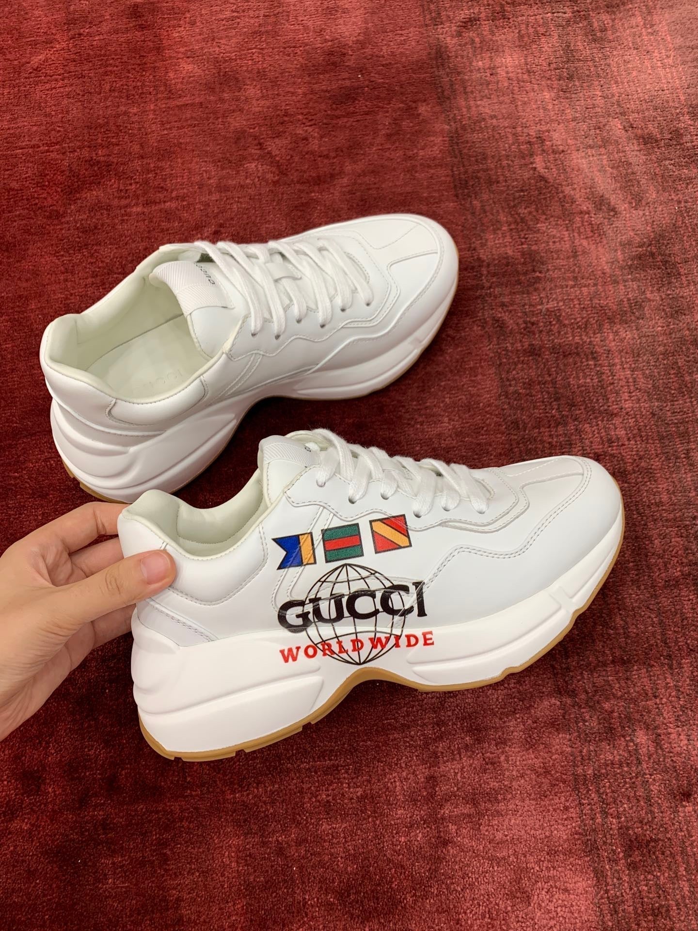 Sneakers & Shoes