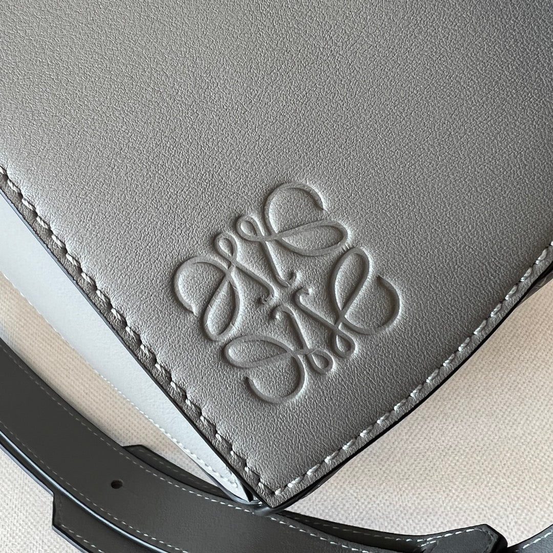 LO Puzzle Bag