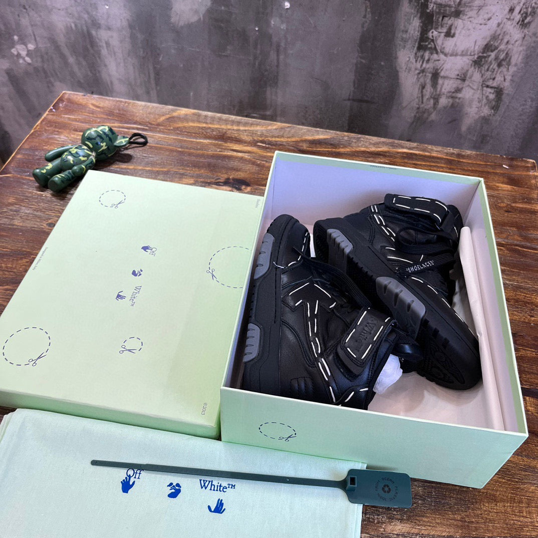 Off-White Sneakers