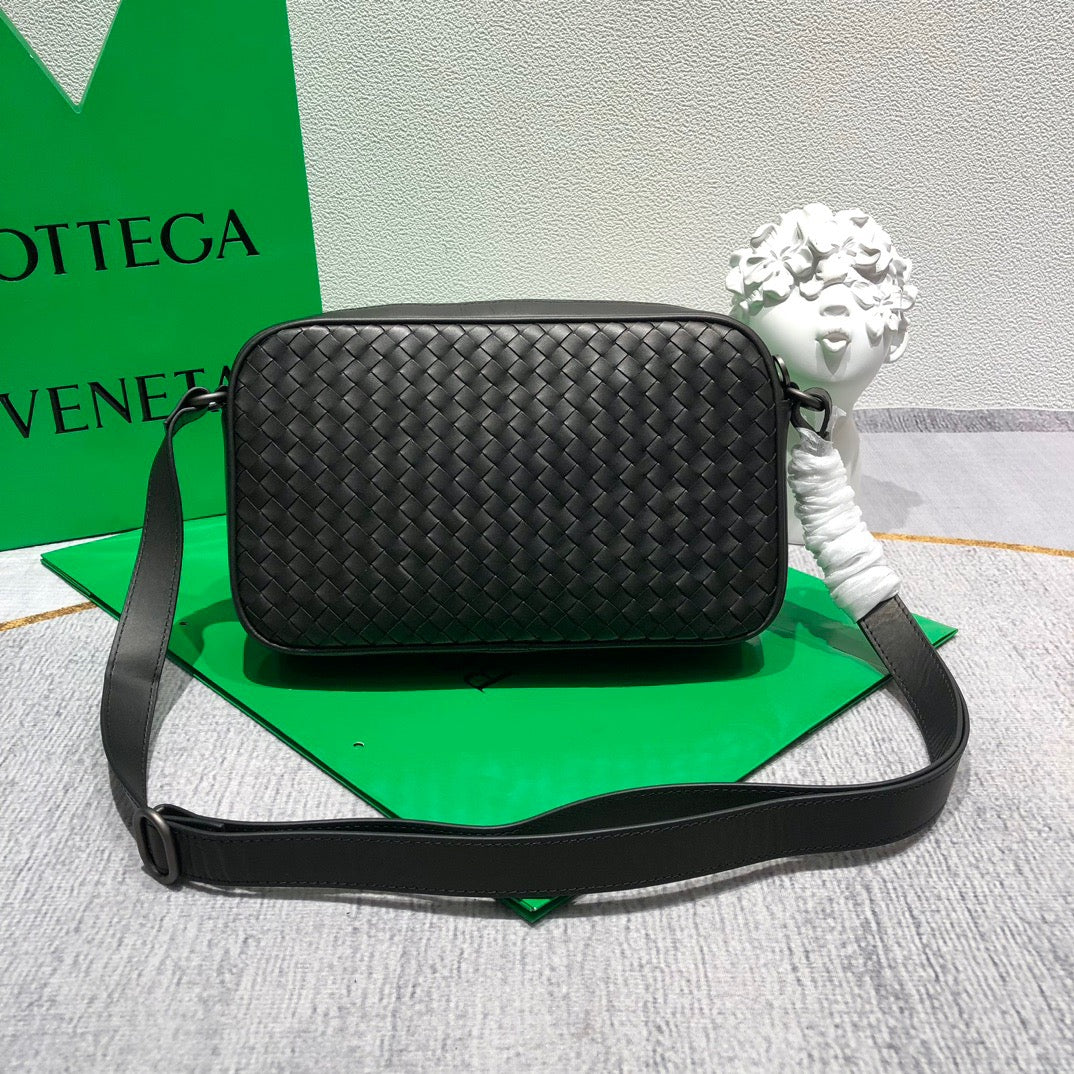 BV Messenger Bag