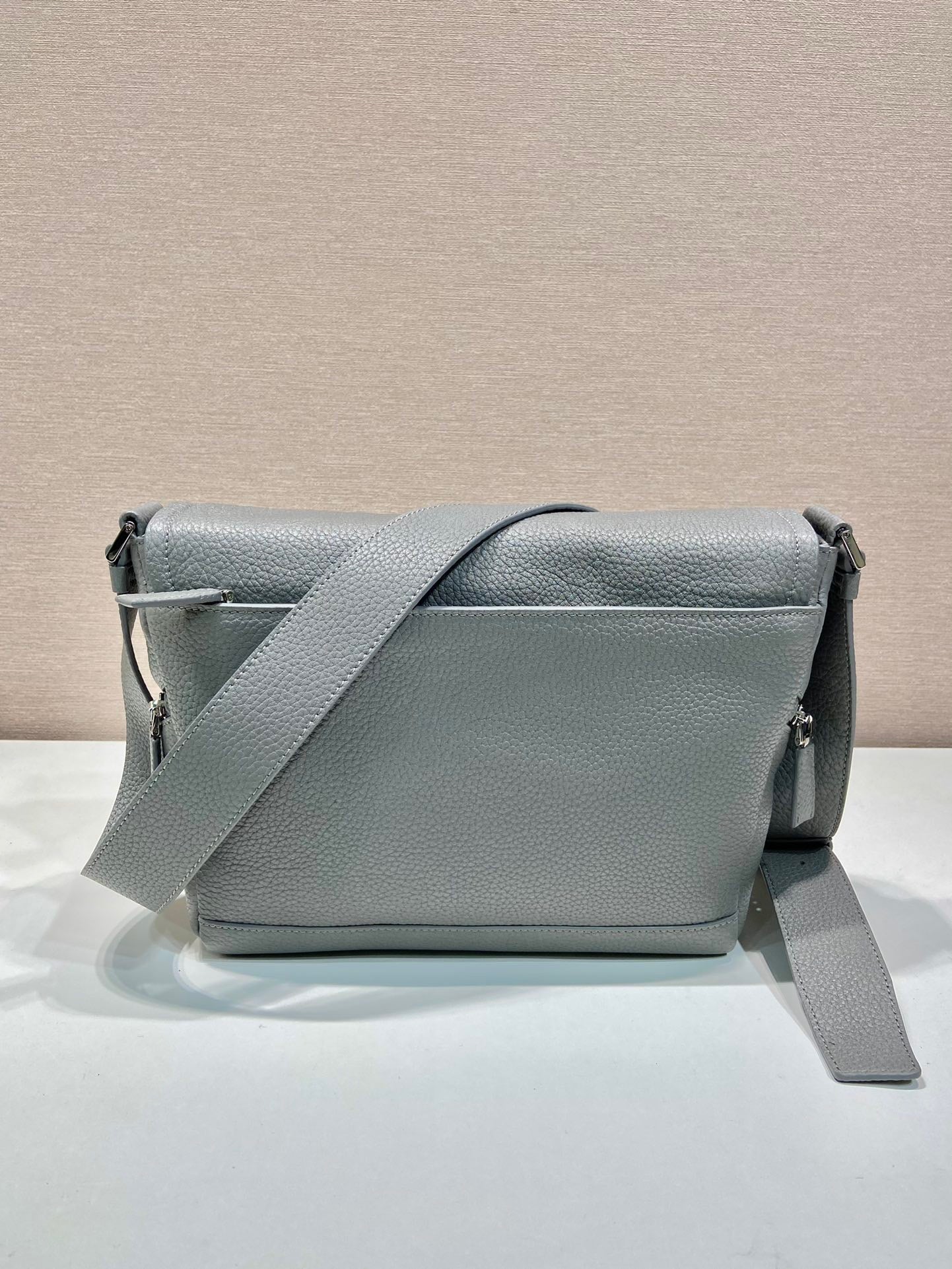PRA Messenger Bag