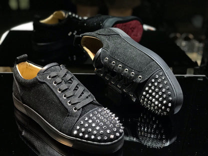 Sneakers & Shoes