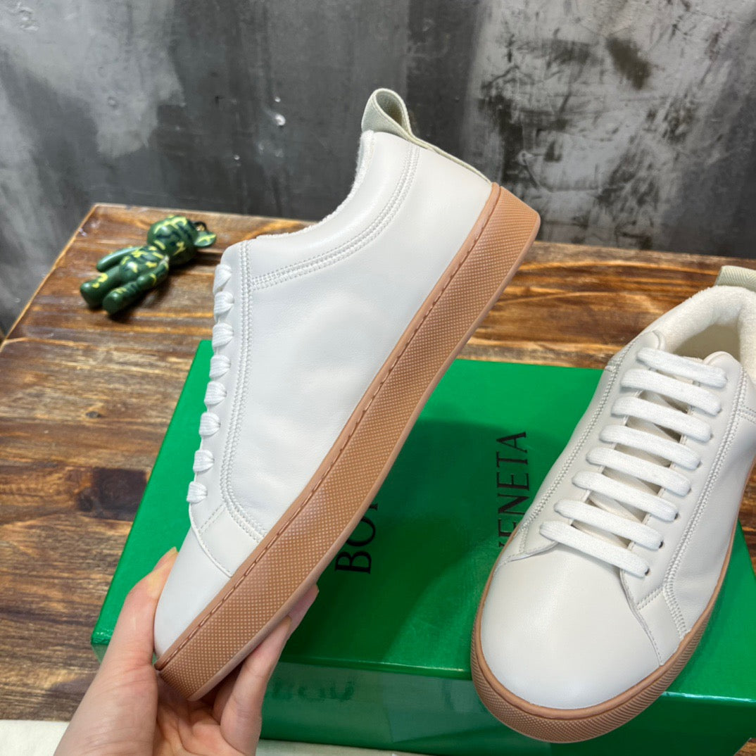 BV Sneakers