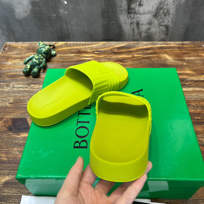 BV Sandals