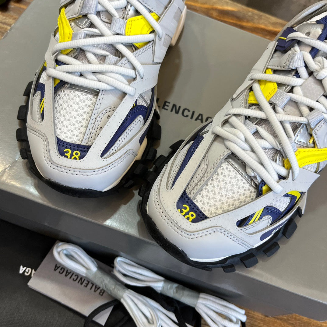 BLCG Sneakers