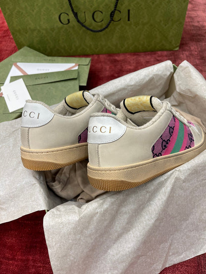 Sneakers & Shoes