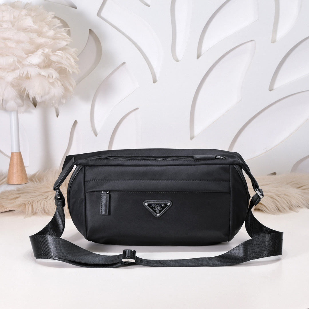 PRA Cross Body Bag