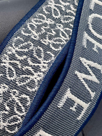 LO Messenger Bag