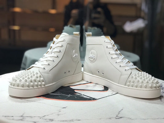 Sneakers & Shoes
