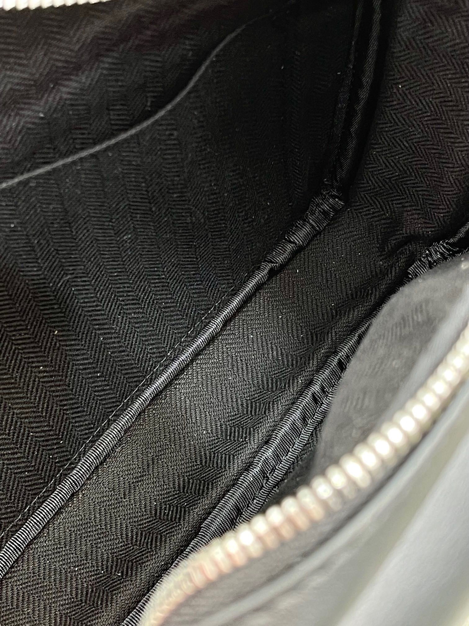 LO Messenger Bag