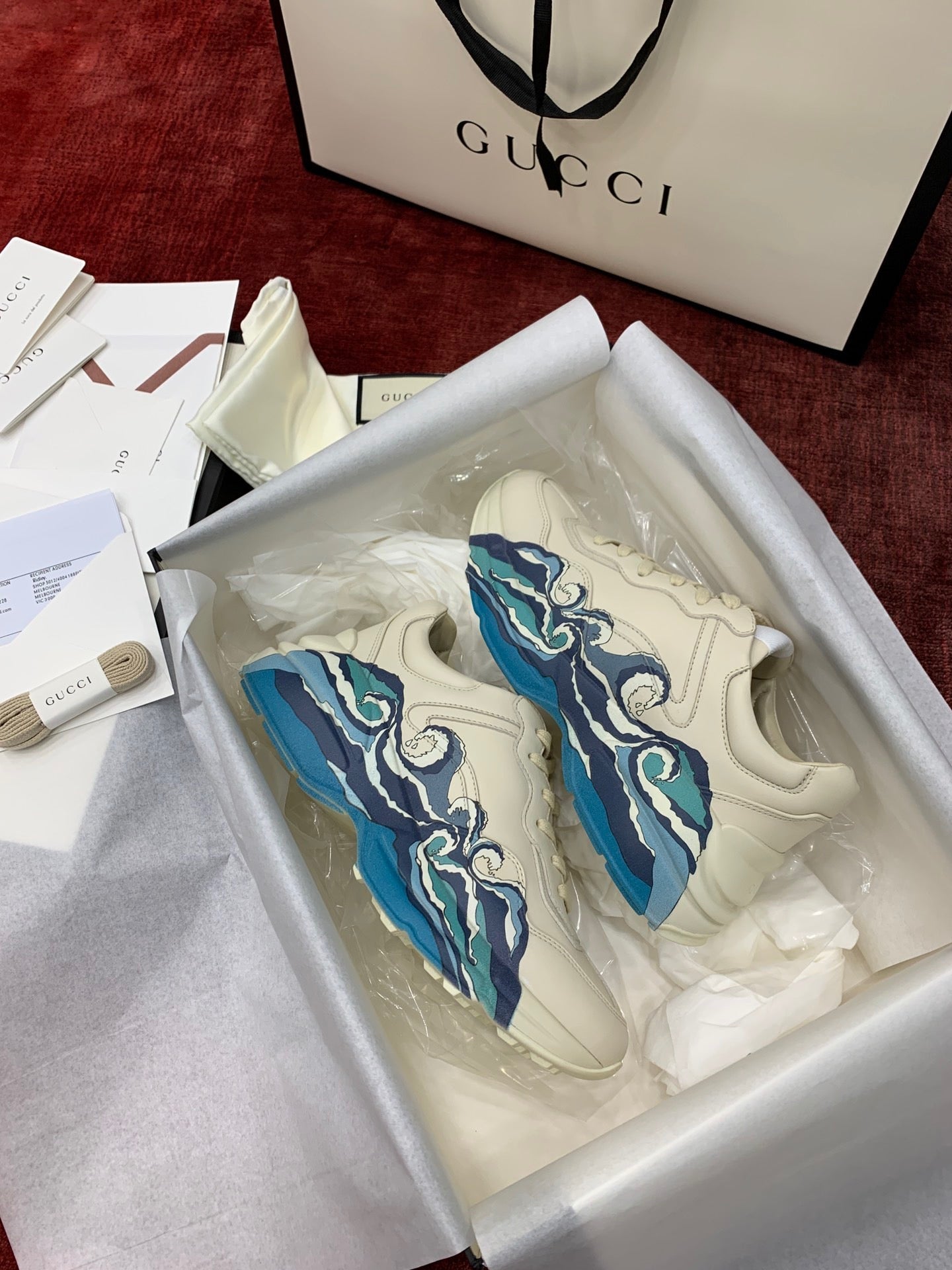 Sneakers & Shoes