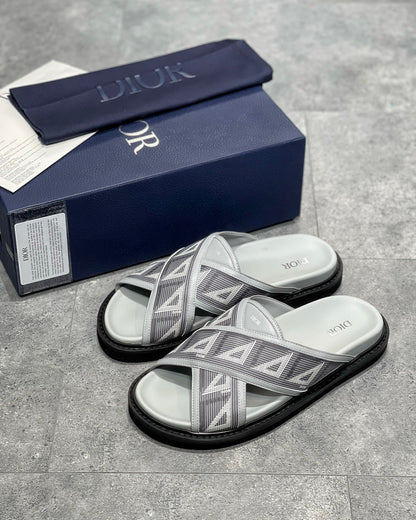 DIO Sandal