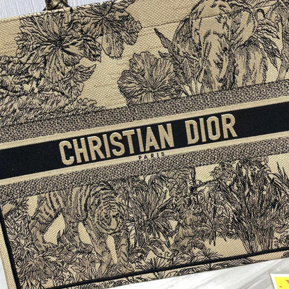 DIO BookTote
