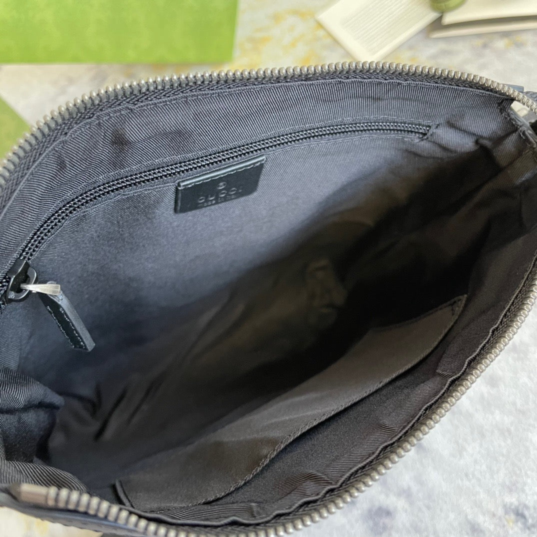 GUC Messenger Bag