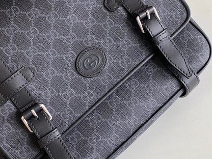 GUC Messenger Bag
