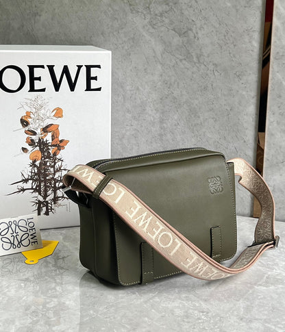 LO Messenger Bag