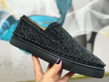 Sneakers & Shoes