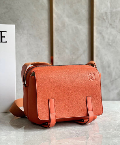 LO Messenger Bag